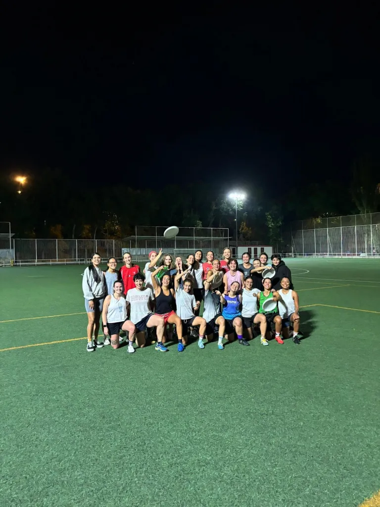 Sesión de iniciación femenina al atardecer